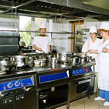 Hotell Mariot Medical Center Truskavets